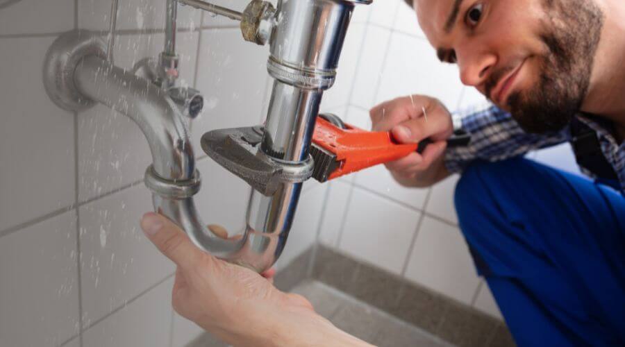 Professional same day plumber services in Kingsford, MI